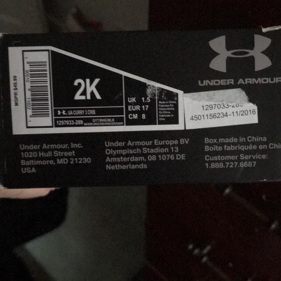 Under armour new in box never opened - Picture 3 of 3